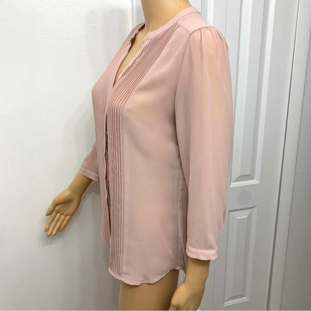 Elegant Pink Blouse - Picture 5 of 7